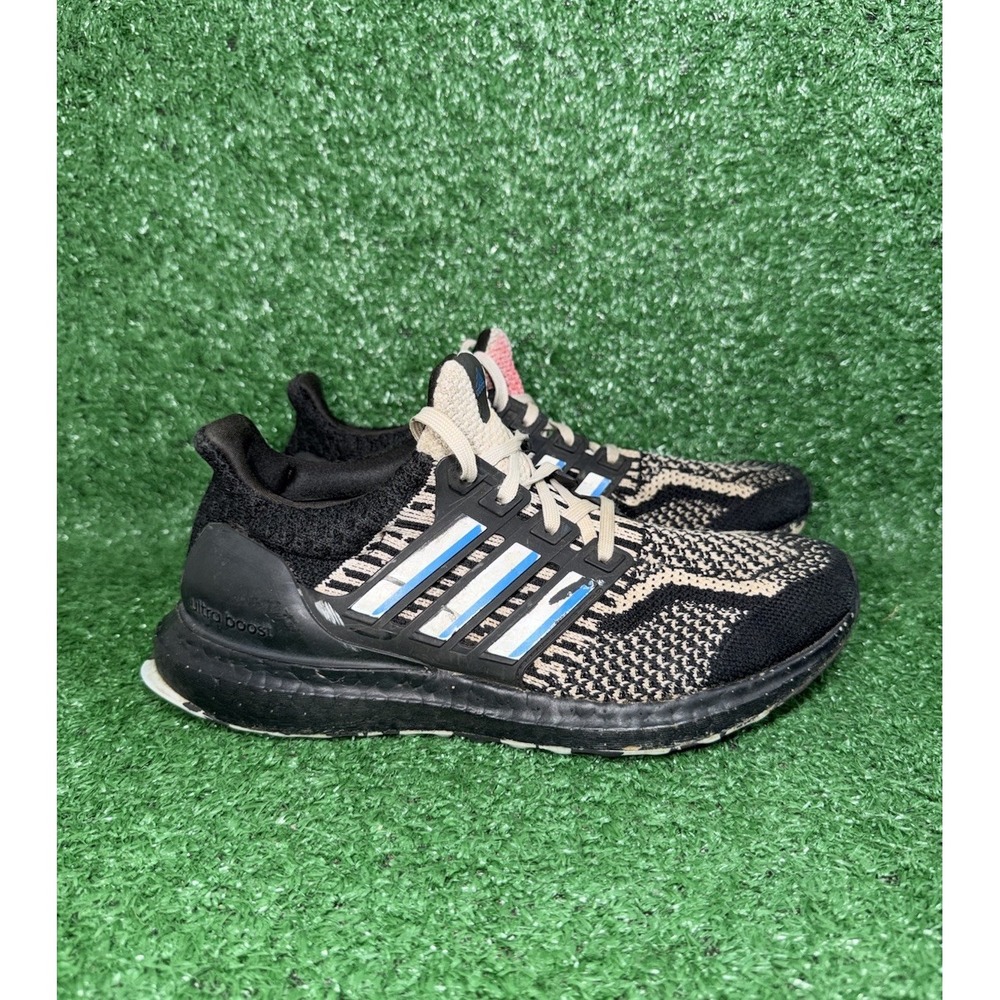 Disney Adidas Ultraboost‎ Women 7 Boys 5.5 Black Athletic Sneakers Running Shoes